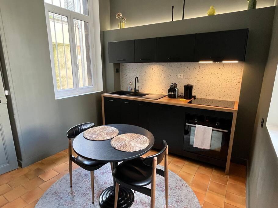 Appartement Au Coeur De Caen Zewnętrze zdjęcie